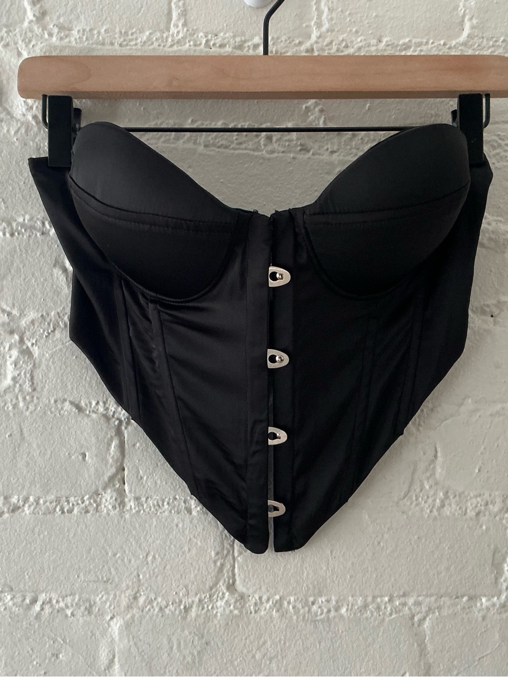 AKIRA Strapless Corset Black Front Hook Pointed Hem Padded Goth Steampunk Glam S - Picture 7 of 7